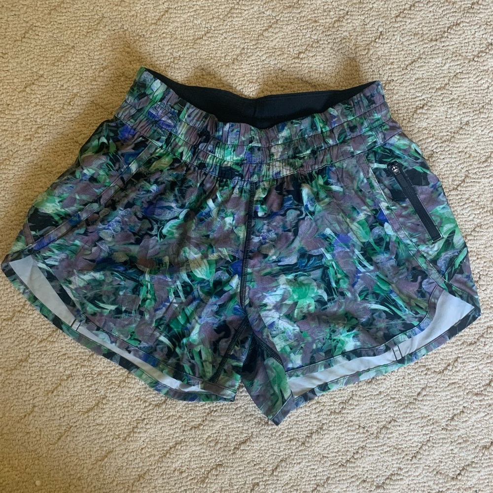 Lululemon Track That Short Size 6